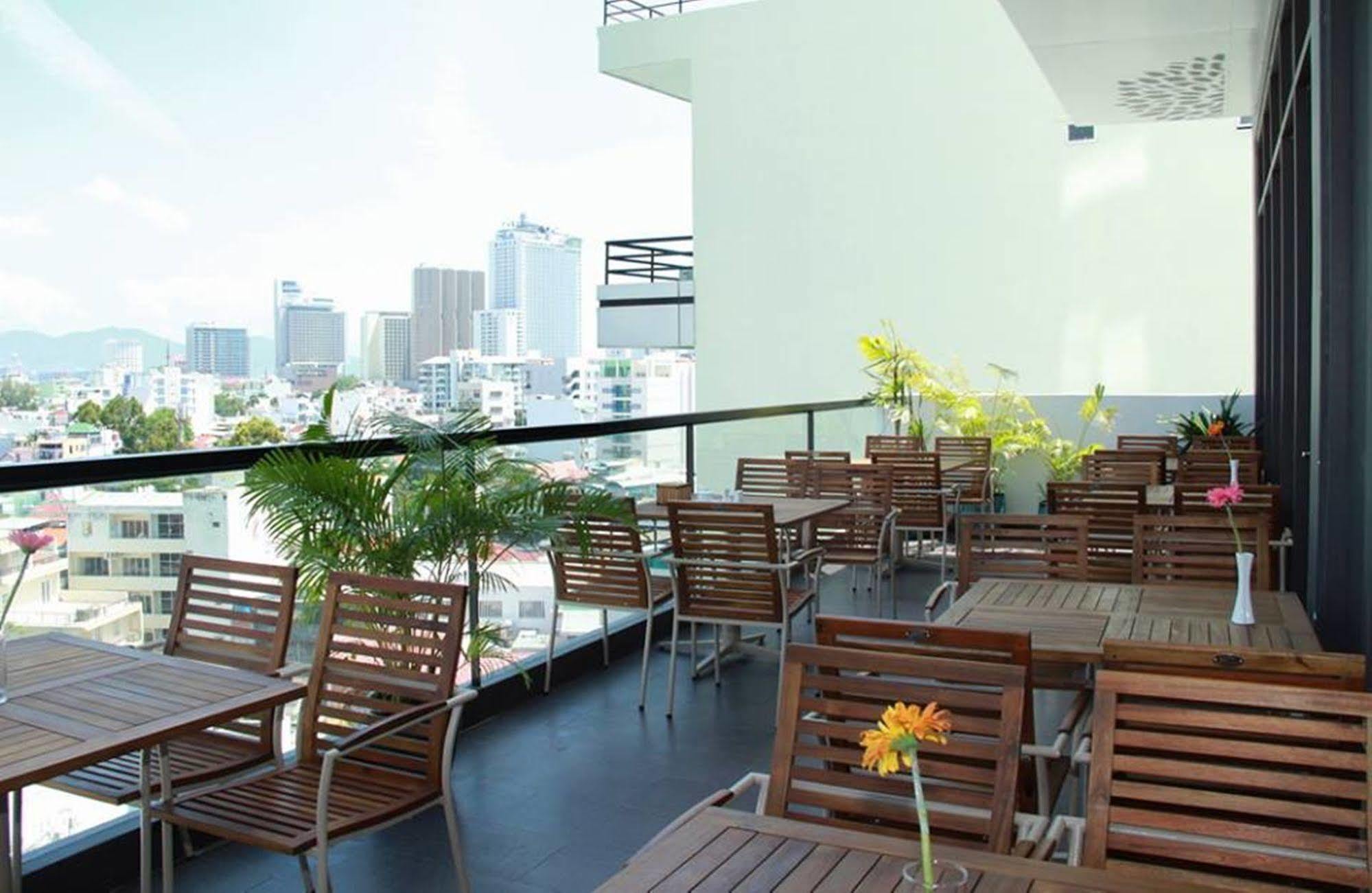 Daisy Hotel Nha Trang Dış mekan fotoğraf