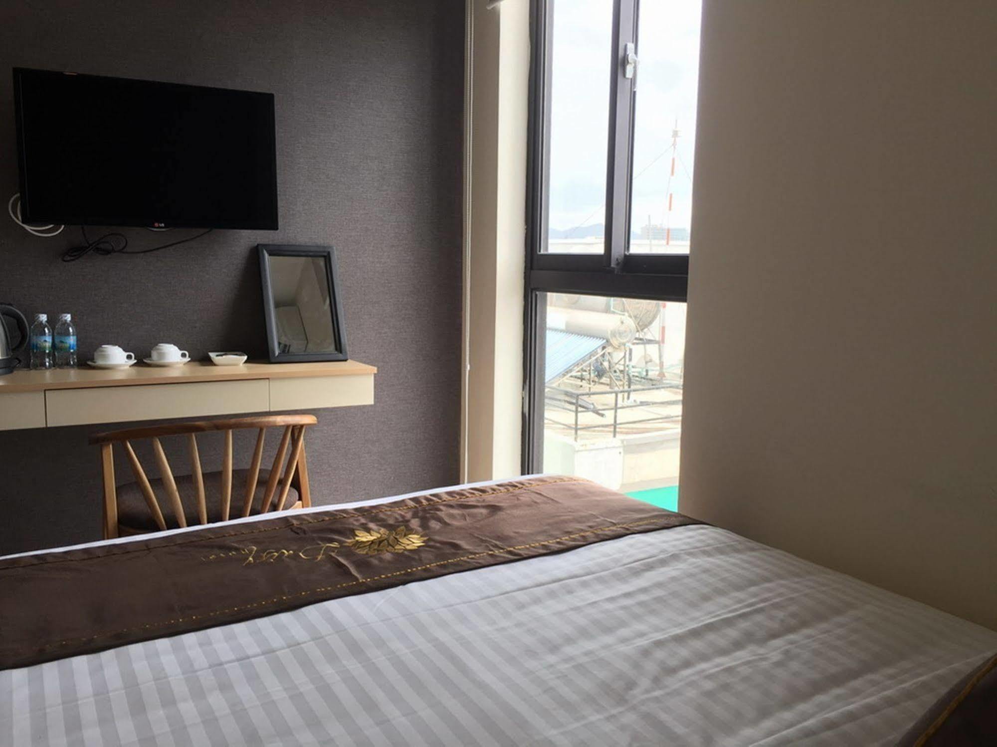 Daisy Hotel Nha Trang Dış mekan fotoğraf